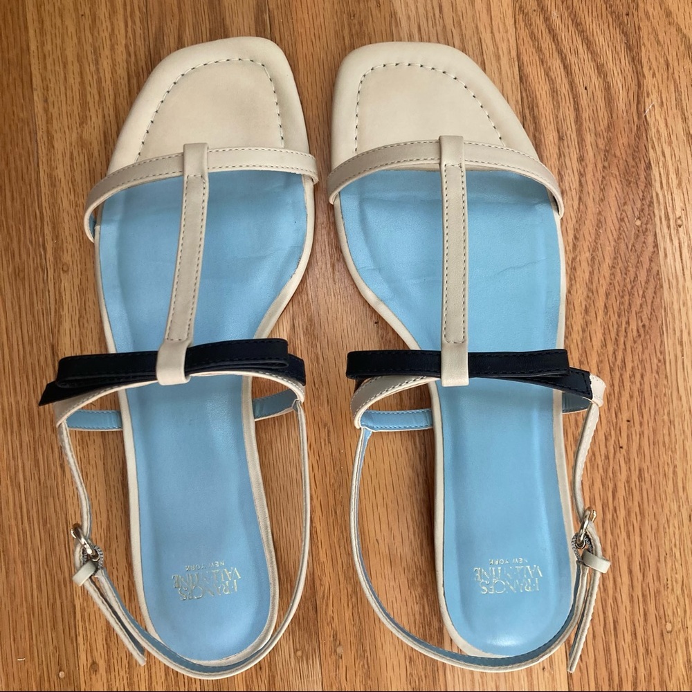 Frances Valentine ‘Lily’ Sandal
